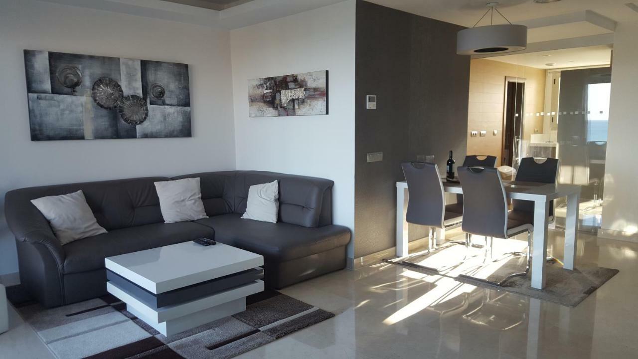 Horizon Beach Apartment Estepona Zewnętrze zdjęcie